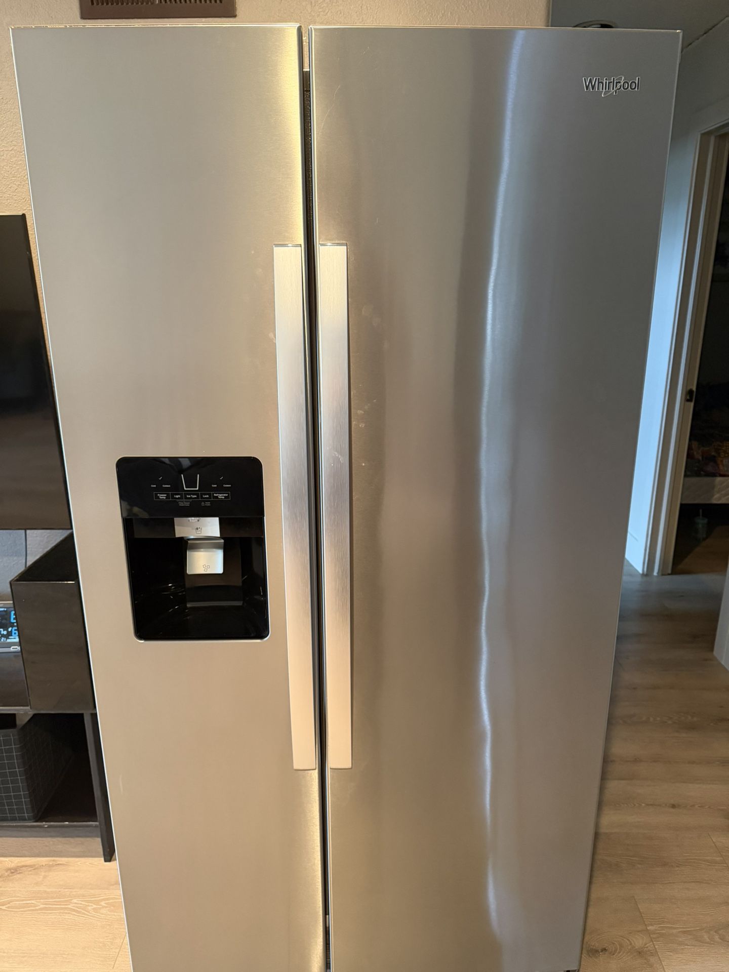 Whirlpool Refrigerator 