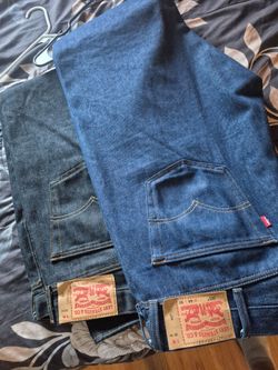 Levi's