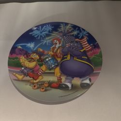 Vintage 1998 McDonald's Ronald McDonald Plate 4th Independence Day Fireworks