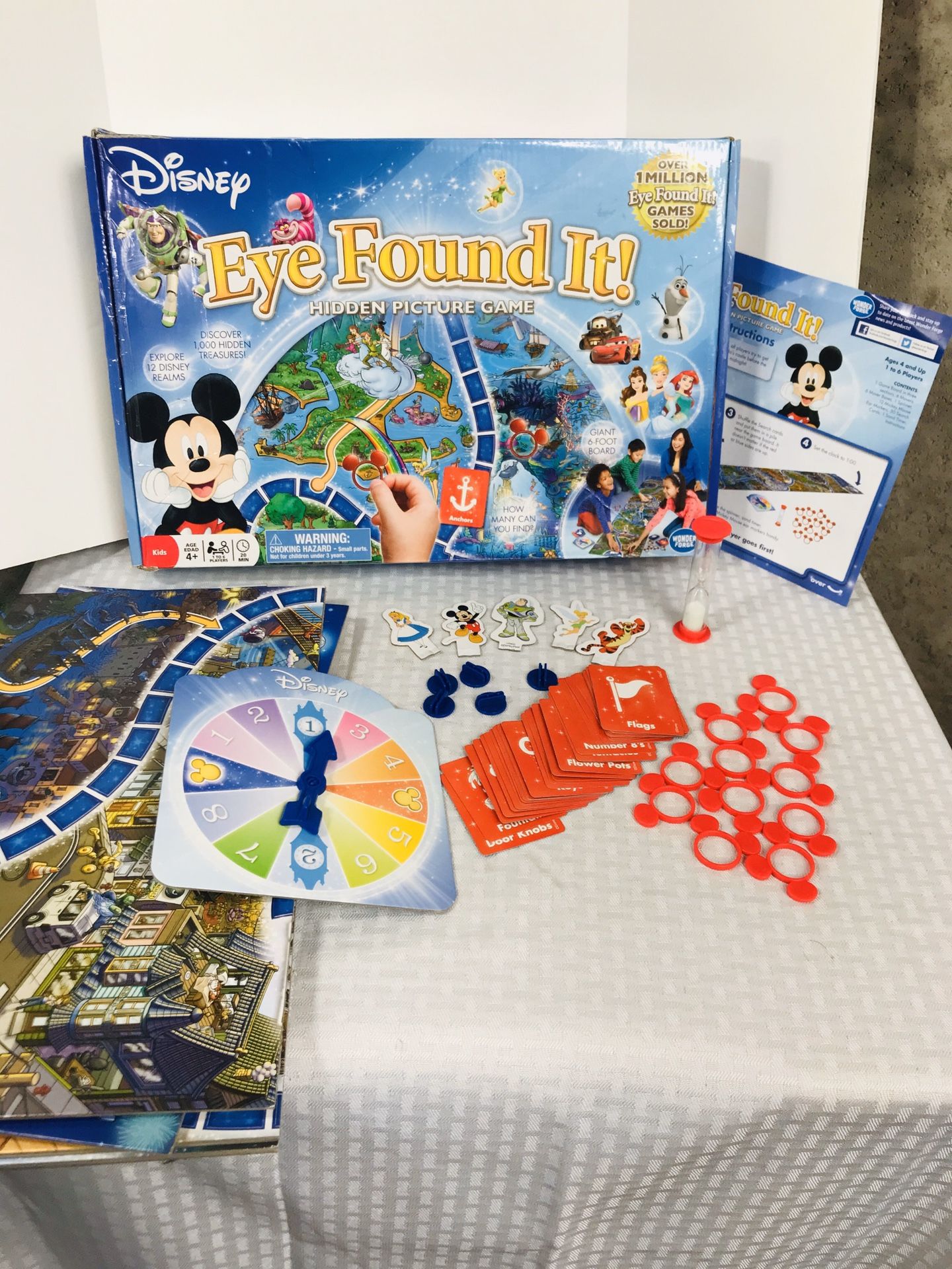 2015 Disney Eye Found it Board Game