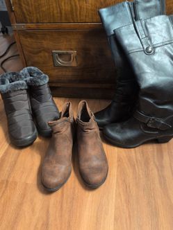 Three boot set size 5.5