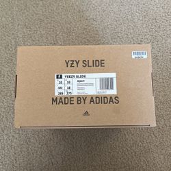 YEEZY SLIDE
