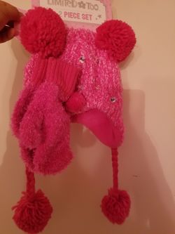 Pink hat and gloves