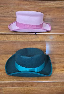 Teardrop Felt Hat, Green or Pink