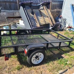 Trailer With Gate