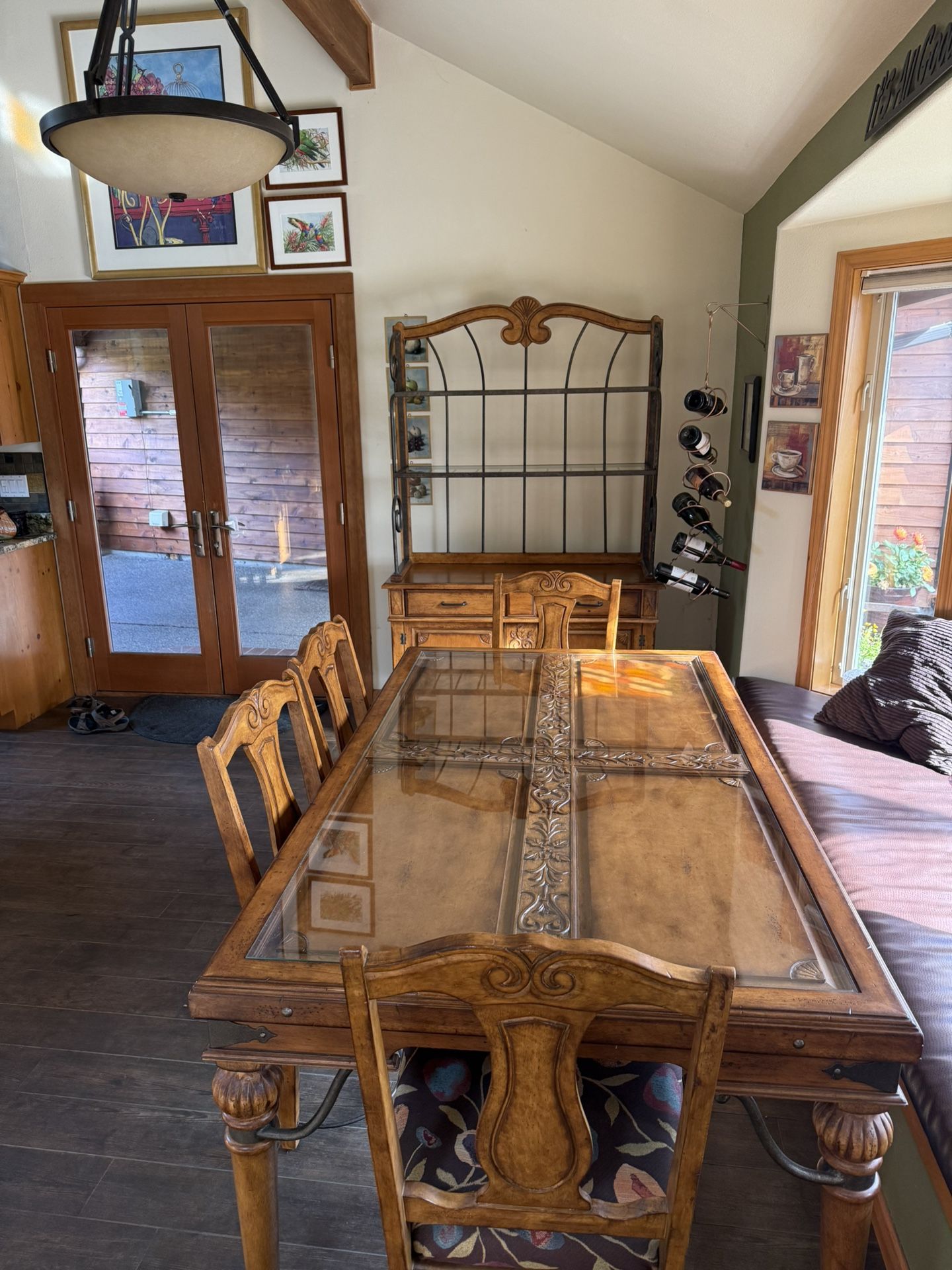 Dining Table, Chairs, Buffet/hutch/rack