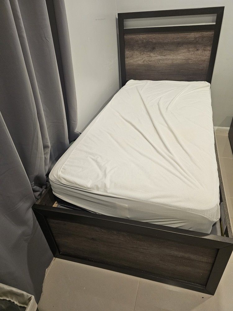 Twin Bed And Mattress