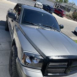 Windshield Tint 