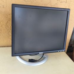 Dell Monitor 18 Inch