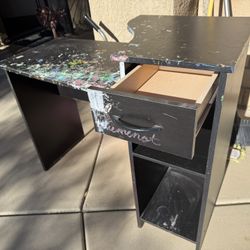 FREE art desk