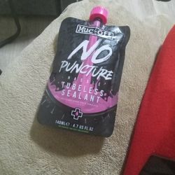 MUC-OFF TUBELESS TYRE SEALANT 
