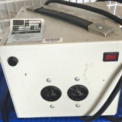 220-110 Voltage Converter