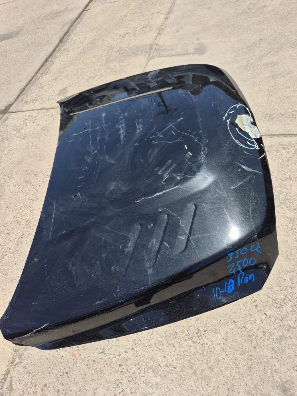 Dodge RAM 2500 Hood Oem