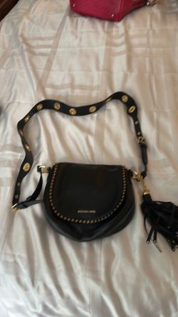 Micheal Kors purse never worn