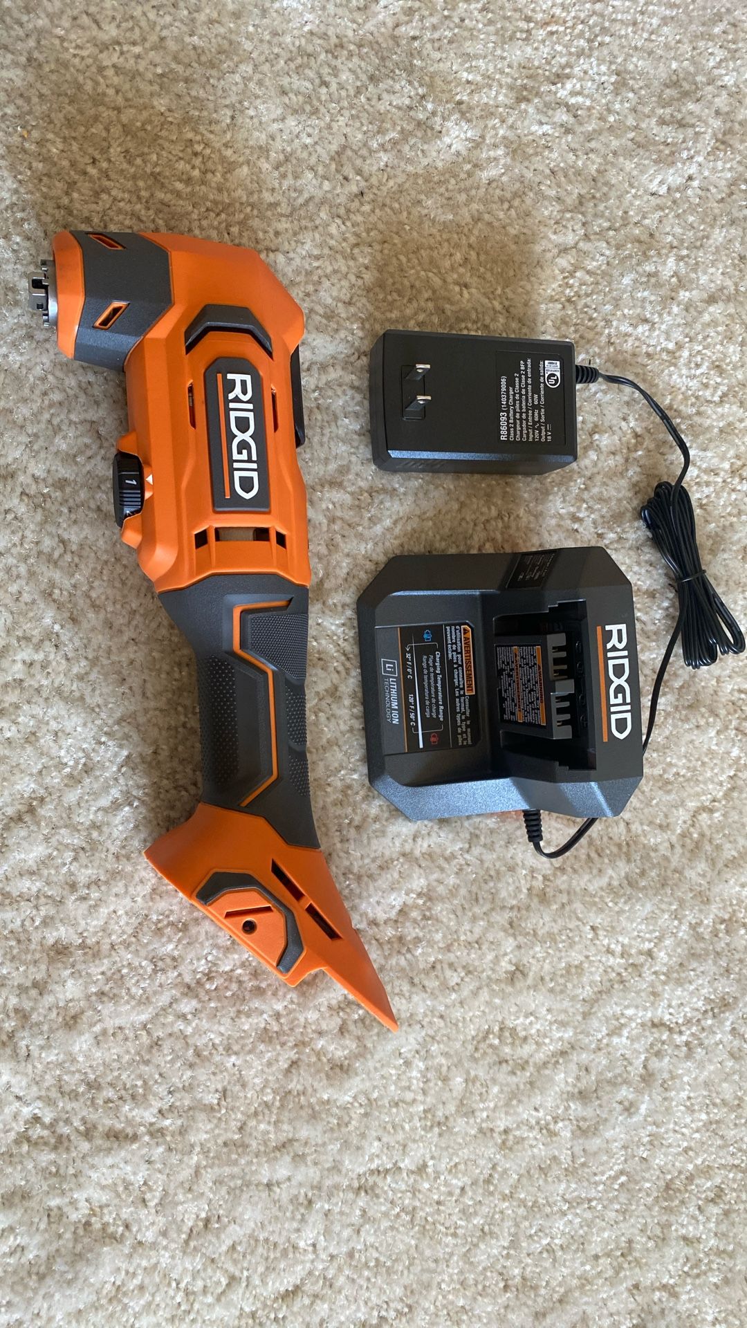 Brand New 18v Ridgid Oscillating Multi tool With Free Charger