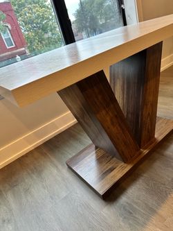 Modern dining table
