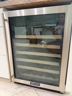 Viking Professional 5 Series Wine Cooler