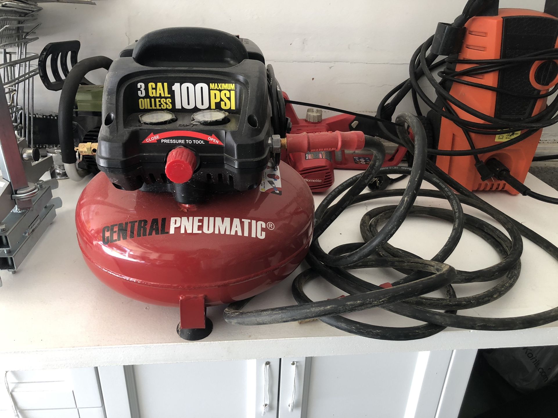 Air compressor and Laminated hardwood floor cutter