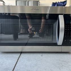 Whirlpool Microwave 