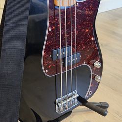 Squire Bass guitar Korea