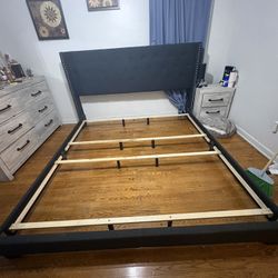 King size bed frame whit base