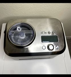 Breville BCI600XL Smart Scoop Ice Cream Maker Stainless