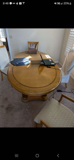 Dining table Maple 6 Chairs and Buffet Chest