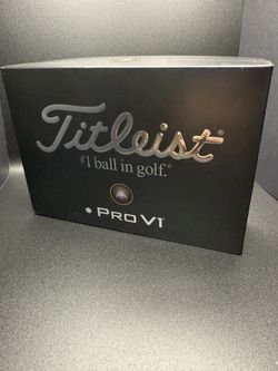 Titleist Golf Ball Pro V1 Left Dot