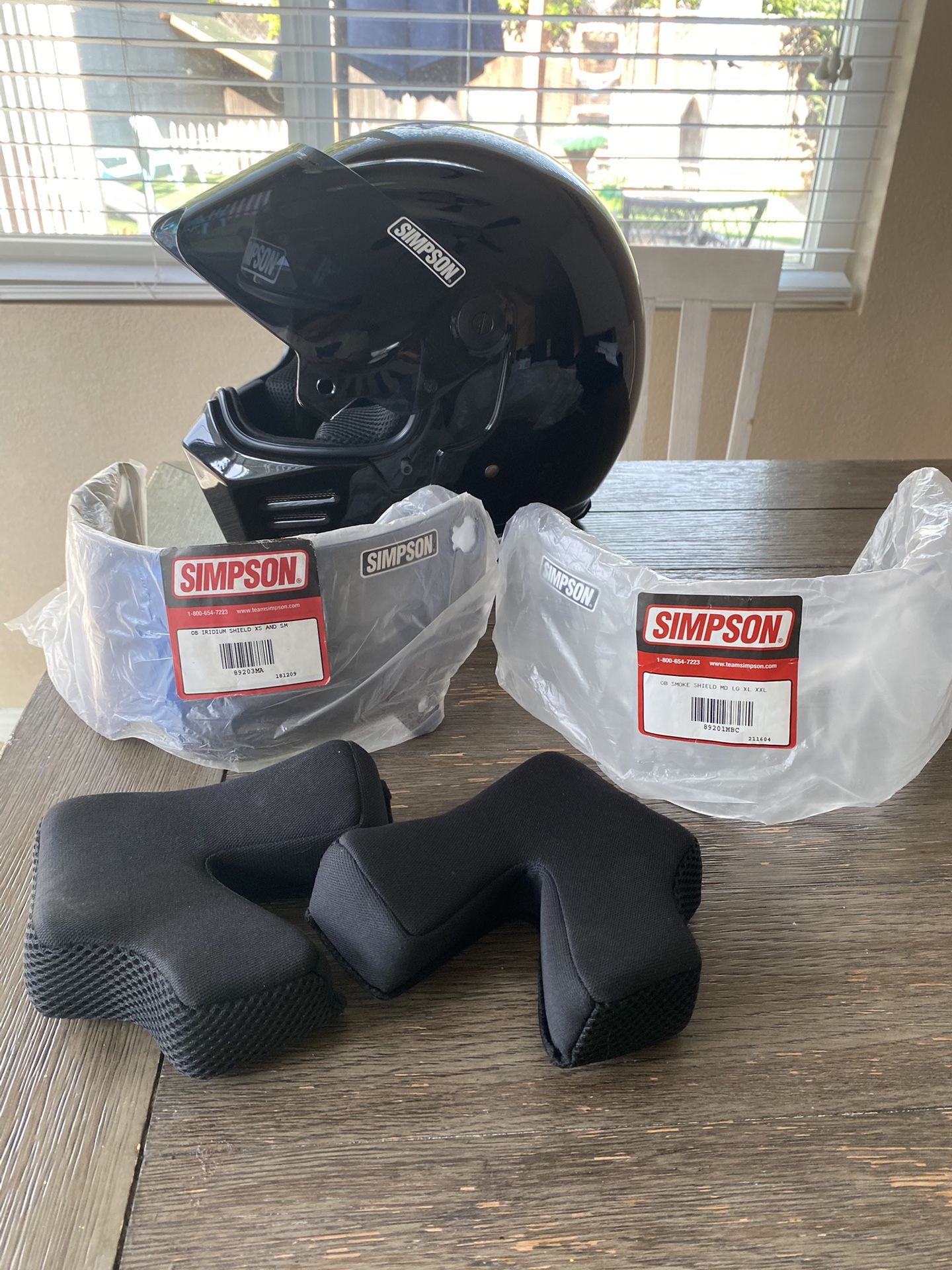 Outlaw Bandit Smoke Shield Simpson Racing Speed Bandit Motorcycle