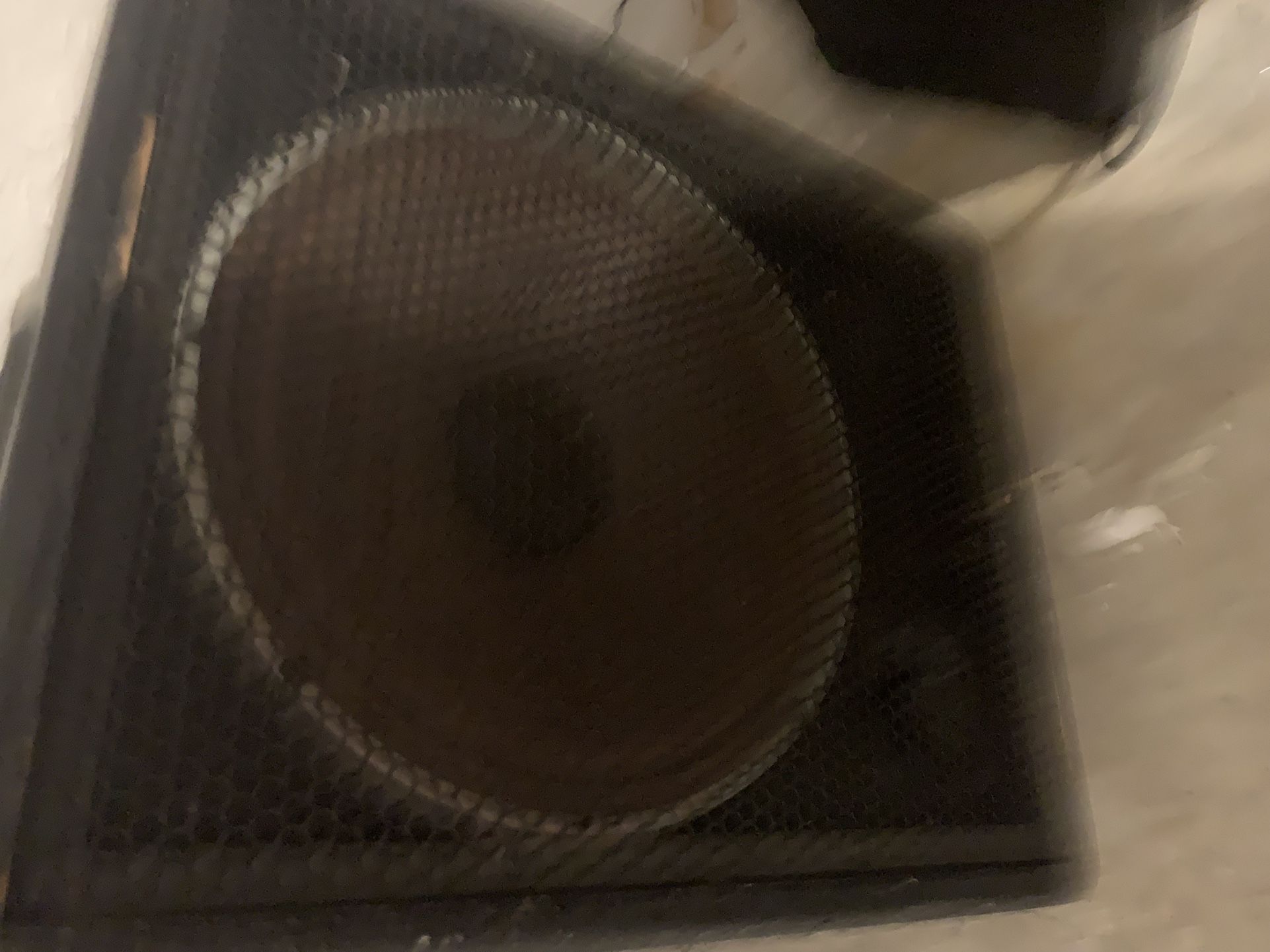 Pevey Monitor