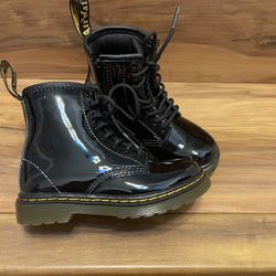 Dr. Martens Boots For Girl Size 8 Toddler 