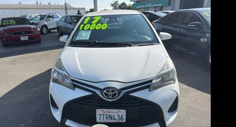 2017 Toyota Yaris 
