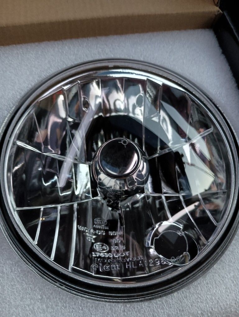 HARLEY DAVIDSON STREET ROD (contact info removed)2 FARO ANTERIORE XG750 17 - 20 HEADLIGHT C