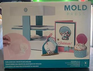 We R Makers Mold Press New In Box