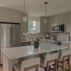 Beige Kitchen Bar Stool 