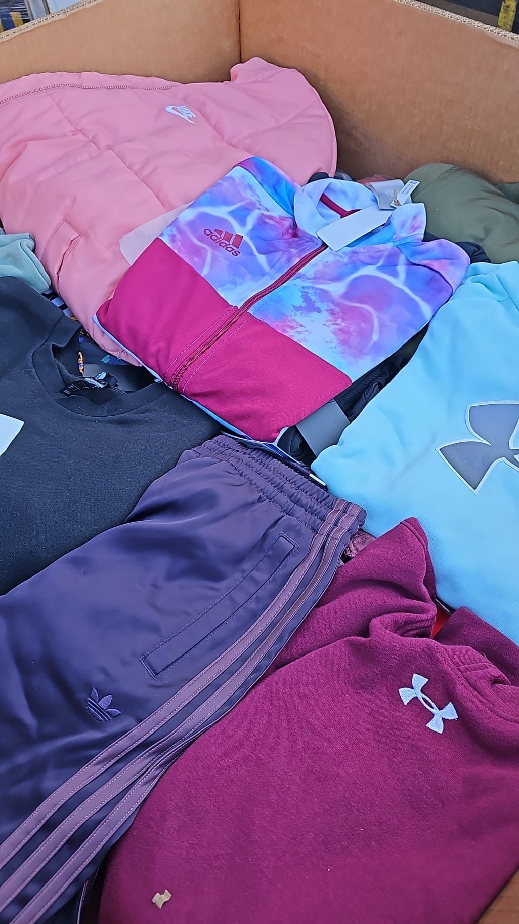 Palettes De Ropa