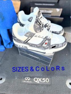 NEW SHOES Very Nice IV size 10