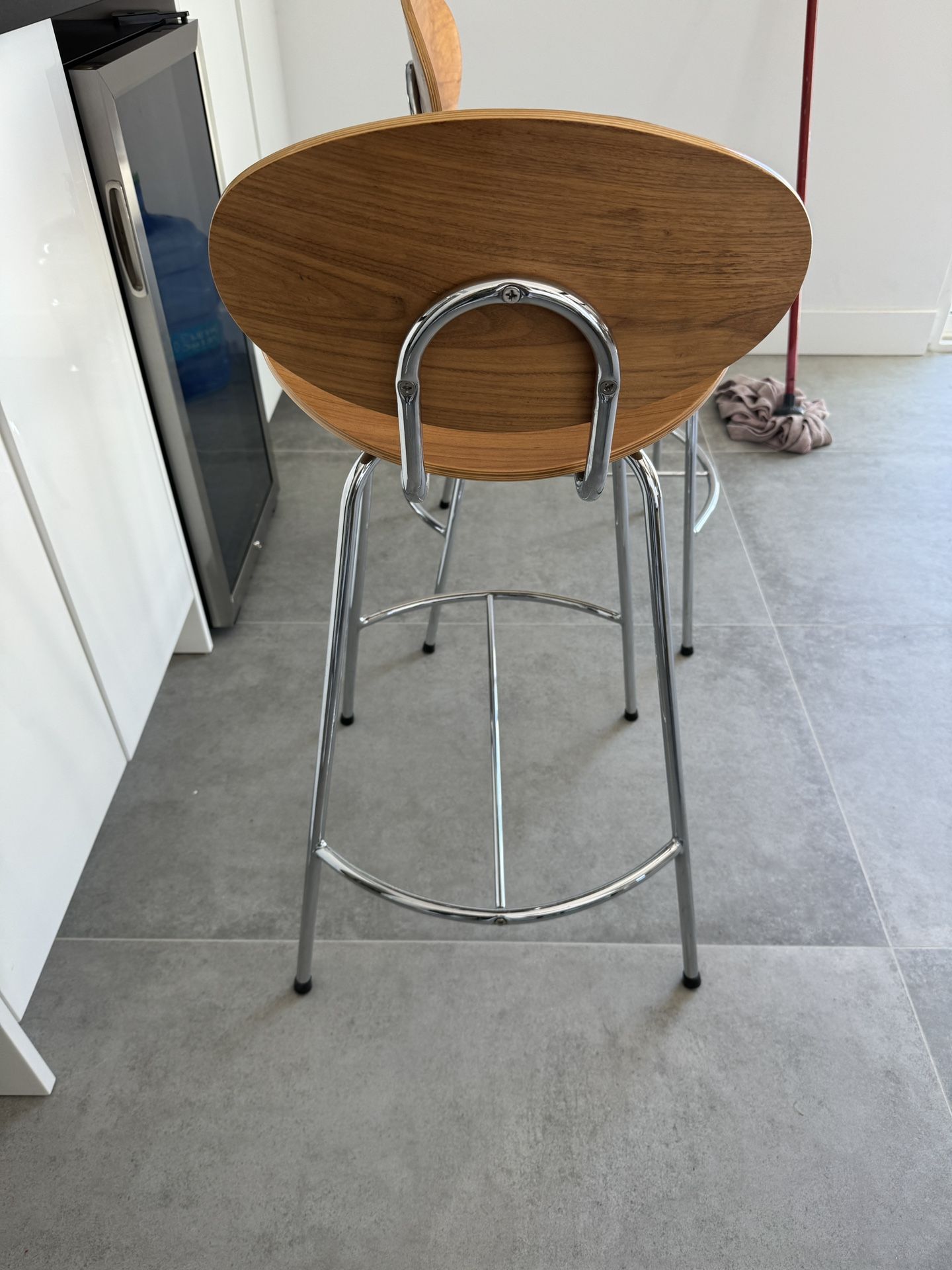 2 Woden Bar Stools