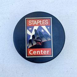 Vtg NHL 1999 Staples Center Grand Opening Commemorative Puck