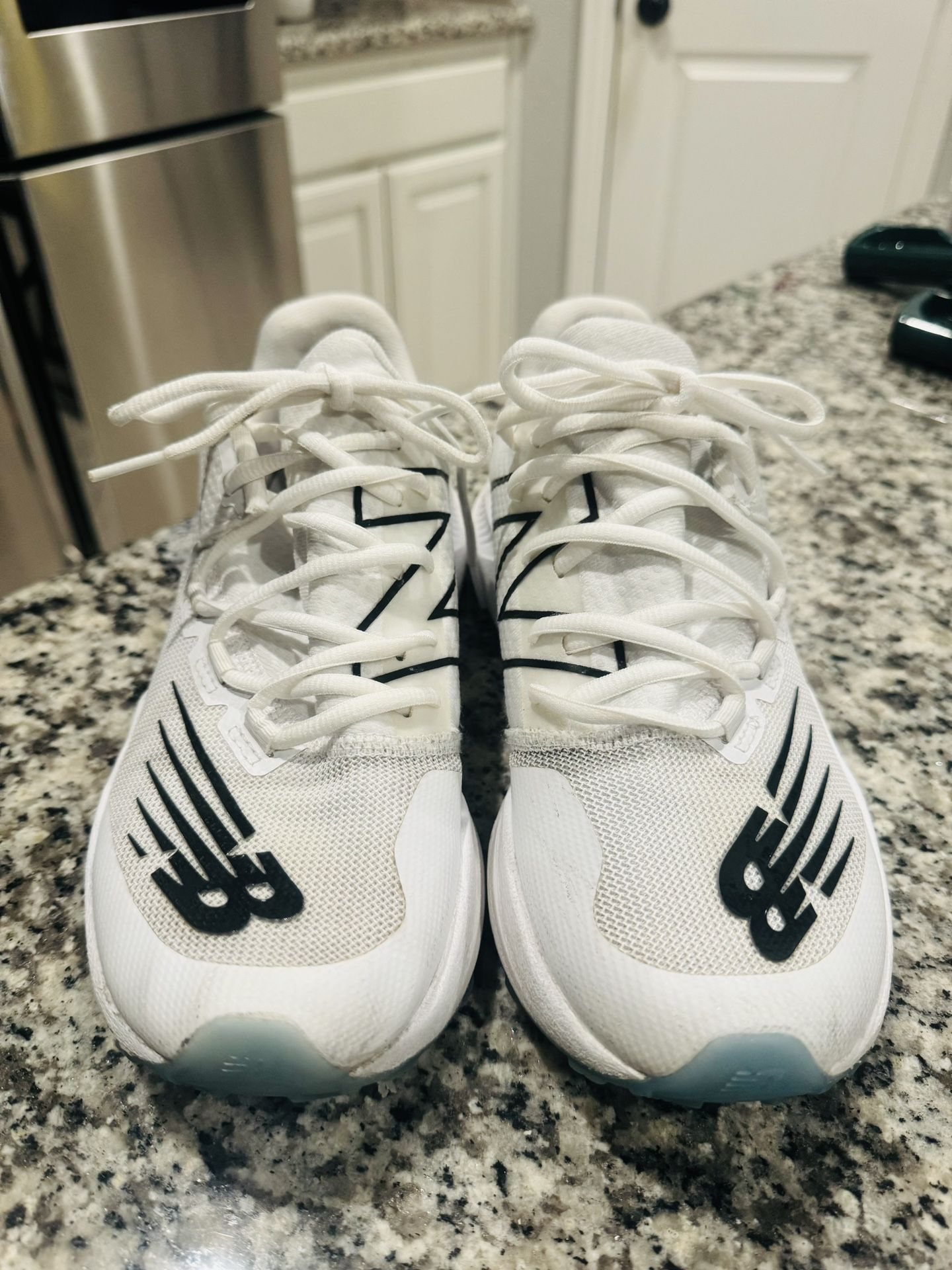 Boys New Balance Baseball Turf Shoes/size 6.5