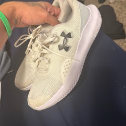 Size 11 Under Amour Running Shoes