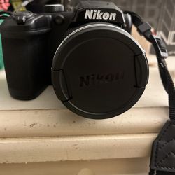 nikon coolpix B500