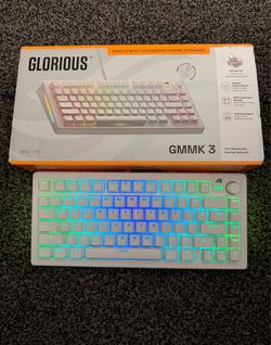 Brand New Glorious GMMK 3 75% Mechanical Gaming Keyboard