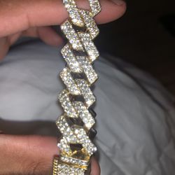 Diamond wrist Bracelet