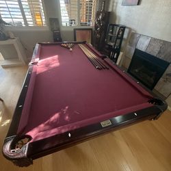 8’ Brunswick Billiard Pool Table
