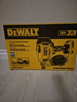 Dewalt Roofing Nailer kit