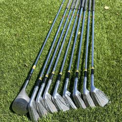Paul Harney Golf Vintage Autographed Iron set of 8 Plus Jack Nicklaus 1 Driver