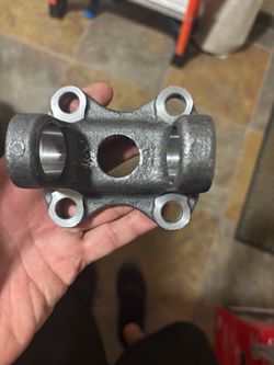 Driveshaft Flange Yoke 3-2-1579 Cap: 1.188" Width: 3.625" for 1350 Series U-Joint