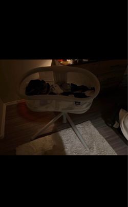 HALO Bassinest Baby Bassinet