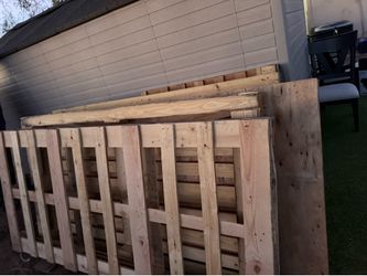 Free All sizes pallets